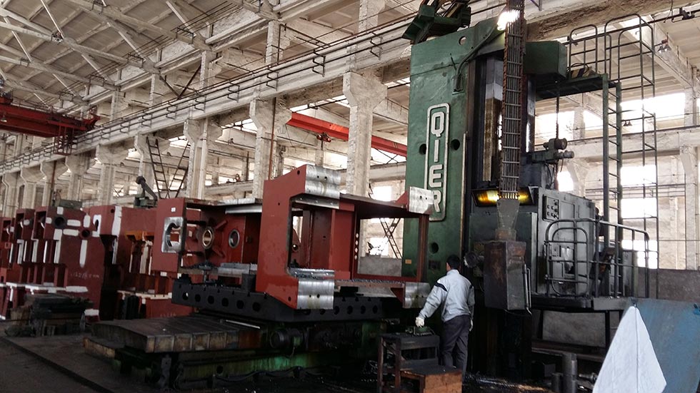 沖床廠五一生產